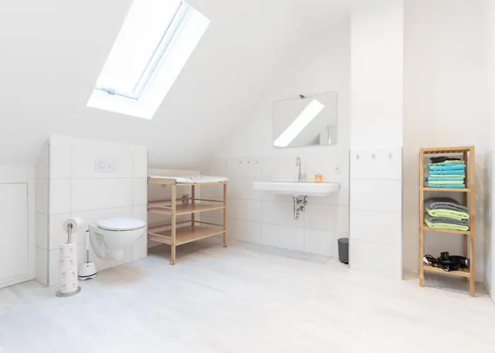 140 Qm Ostfrieslandnordsee Fuer 1-6 Personen - Appartement *